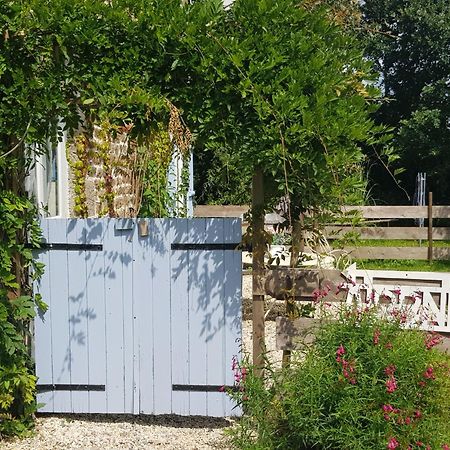 Mortain-Bocage - 2-Bed Wisteria Cottage - Sleeps 4 Notre-Dame-du-Touchet Exteriör bild